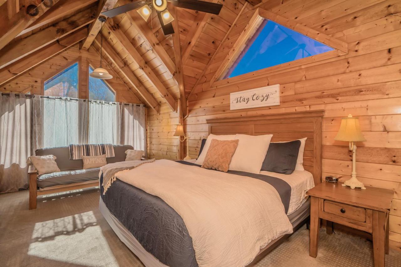 *Family Friendly Cabin Near Dollywood! Pigeon Forge Exterior photo