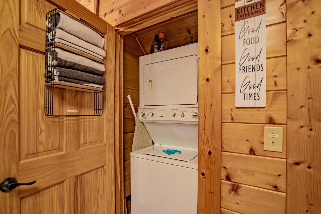 *Family Friendly Cabin Near Dollywood! Pigeon Forge Exterior photo